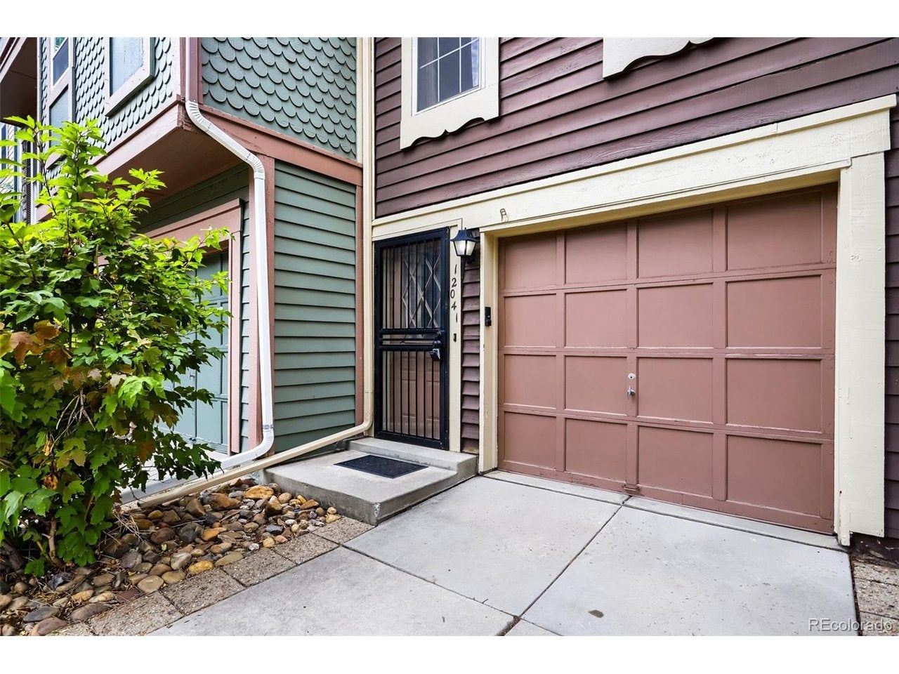 12041 E Ford Cir — photo