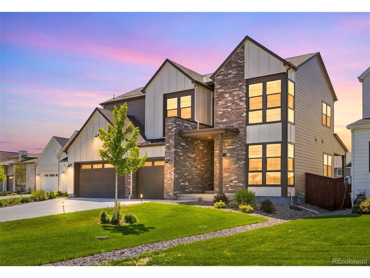 1702 Branching Canopy Dr — photo