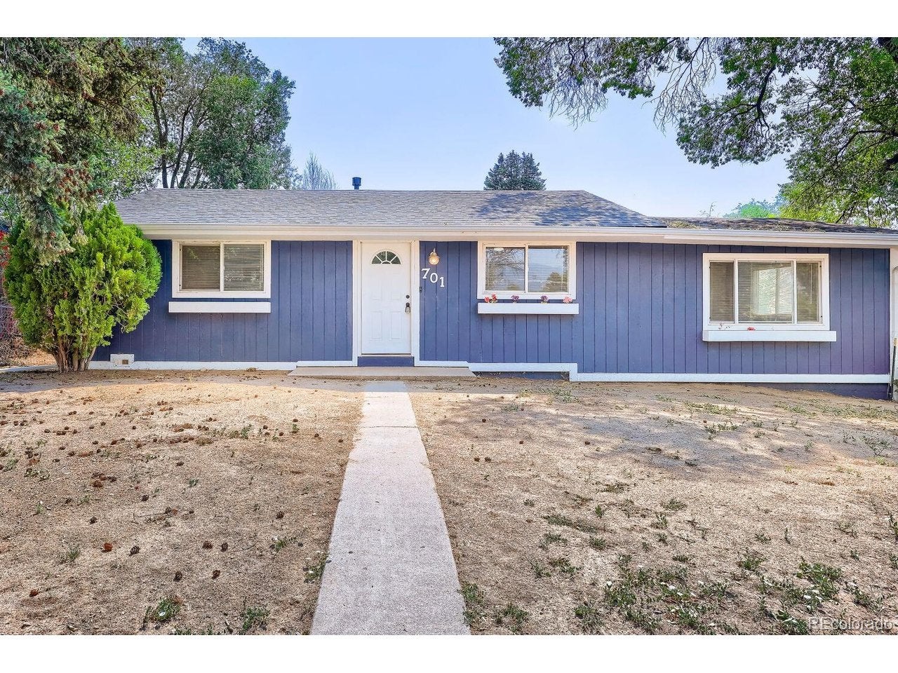 701 Mono Pl — photo