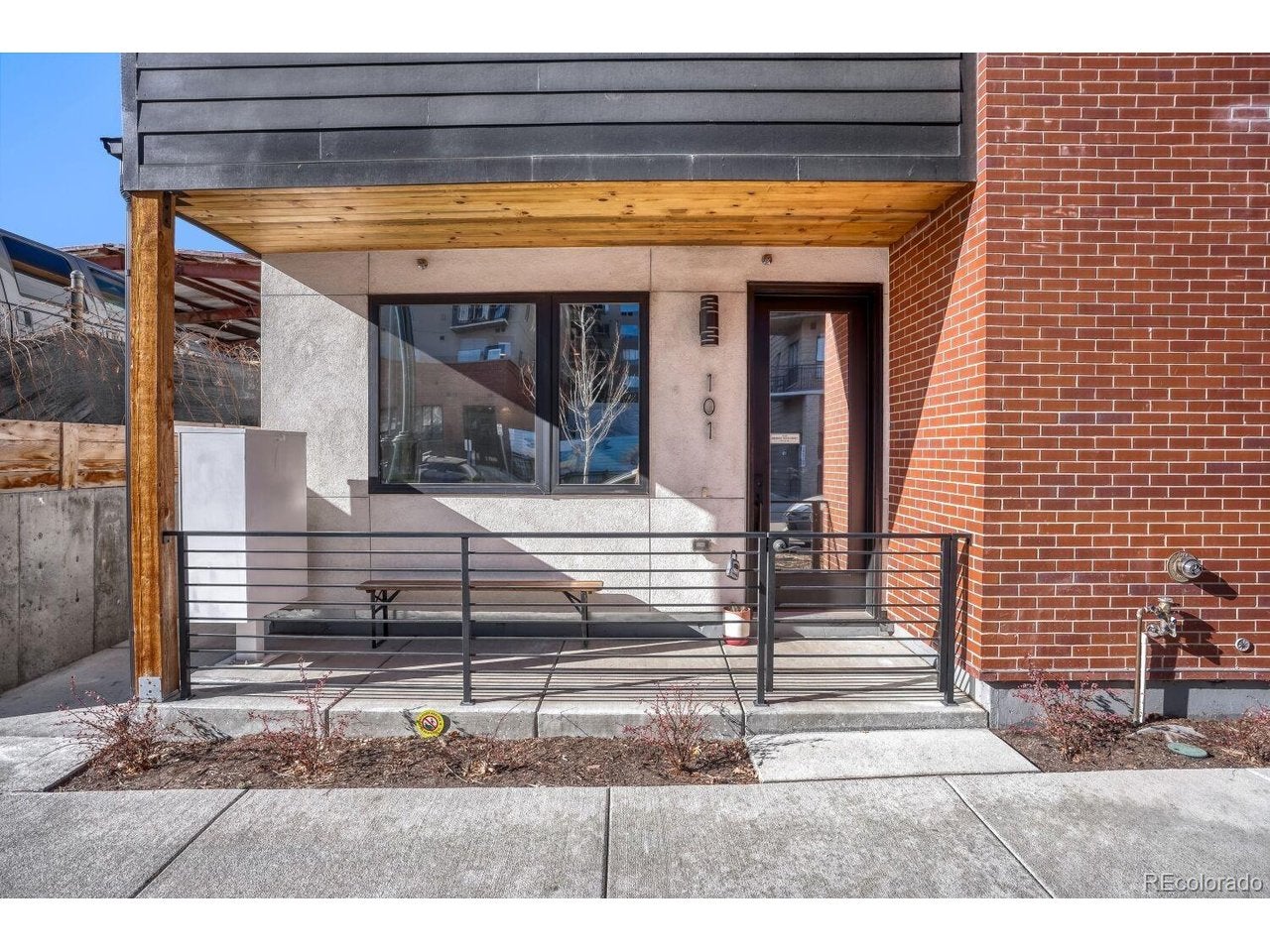 Home in Denver, CO 80211 — photo 2