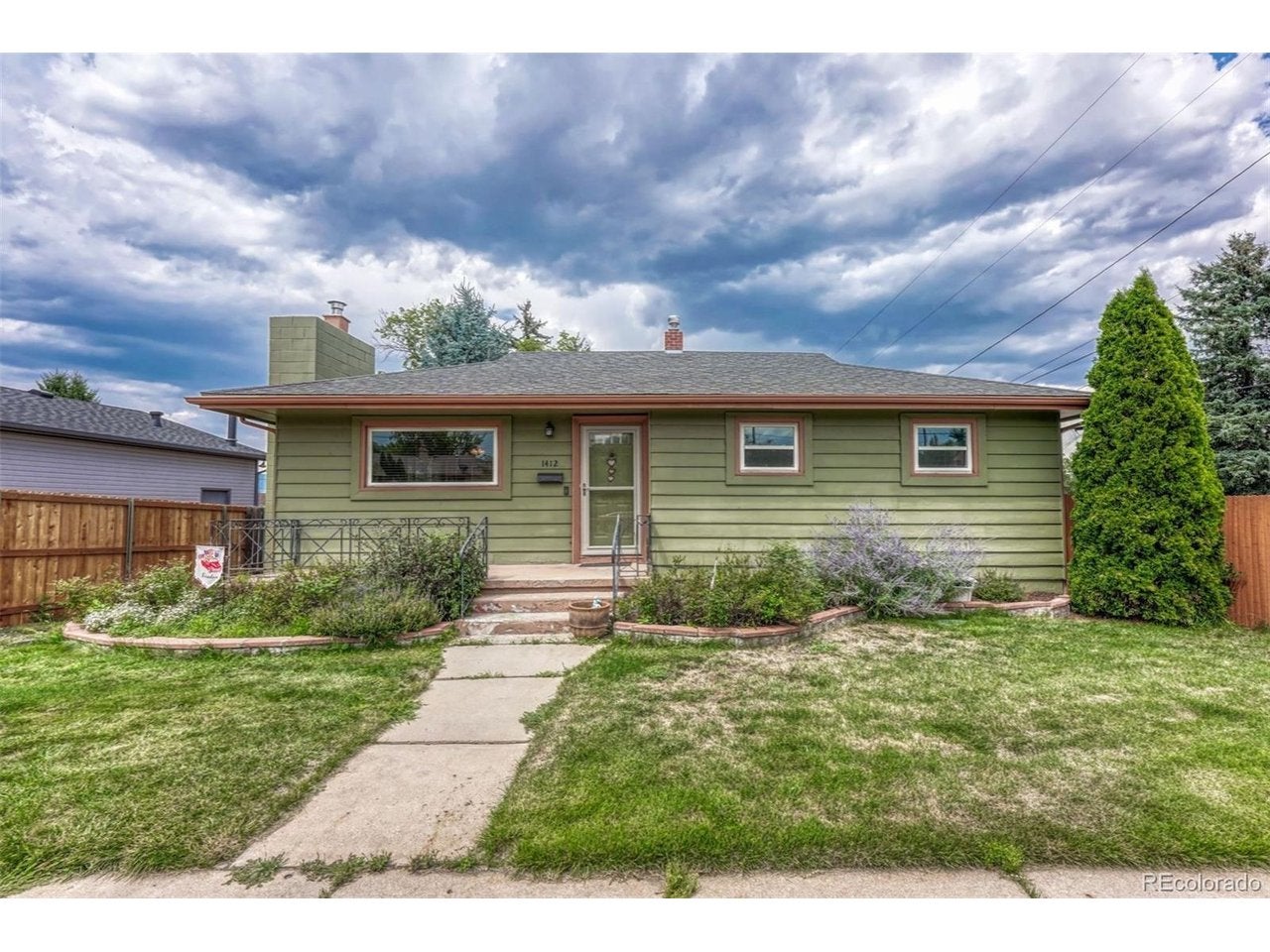1412 E Kiowa St — photo