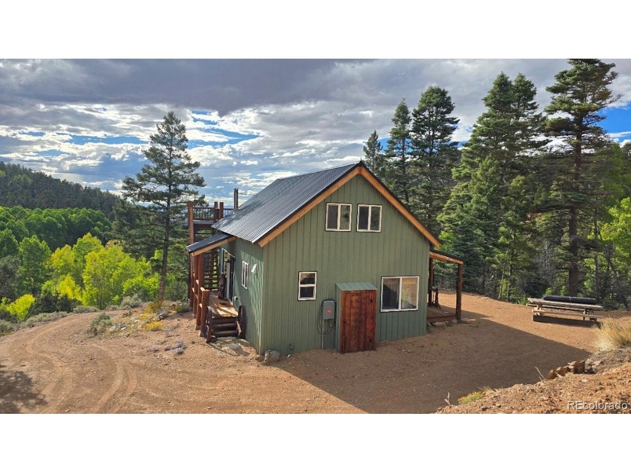 5520 Bateman Rd — photo