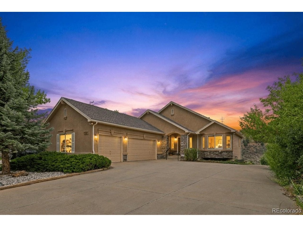 820 Fox Hollow Ln — photo
