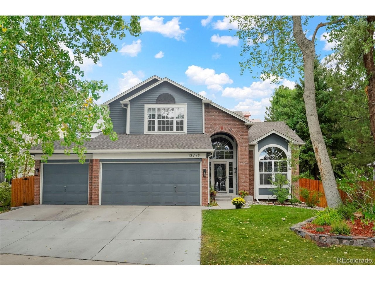 13771 W Amherst Way — photo