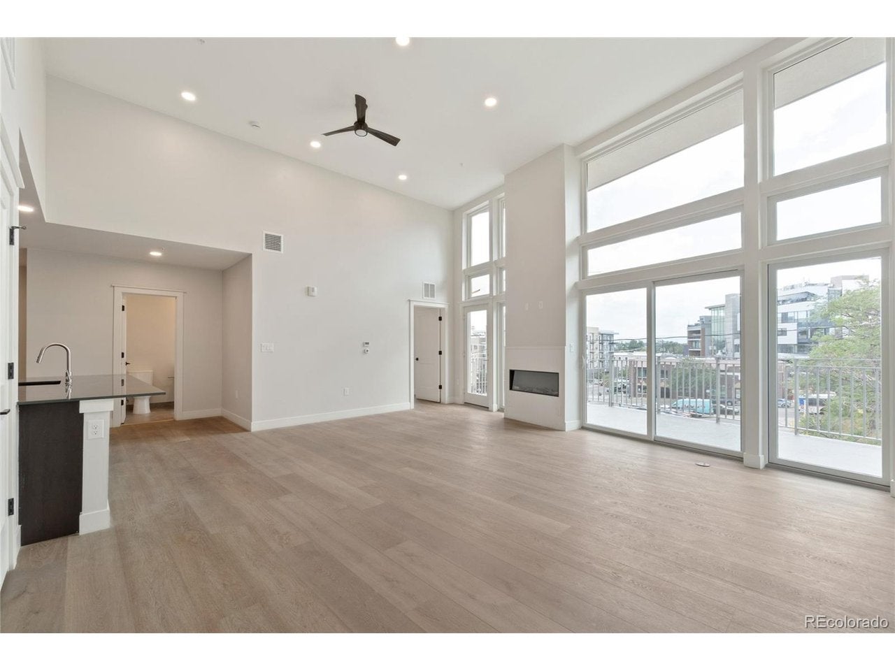 1643 Boulder St 206 — photo