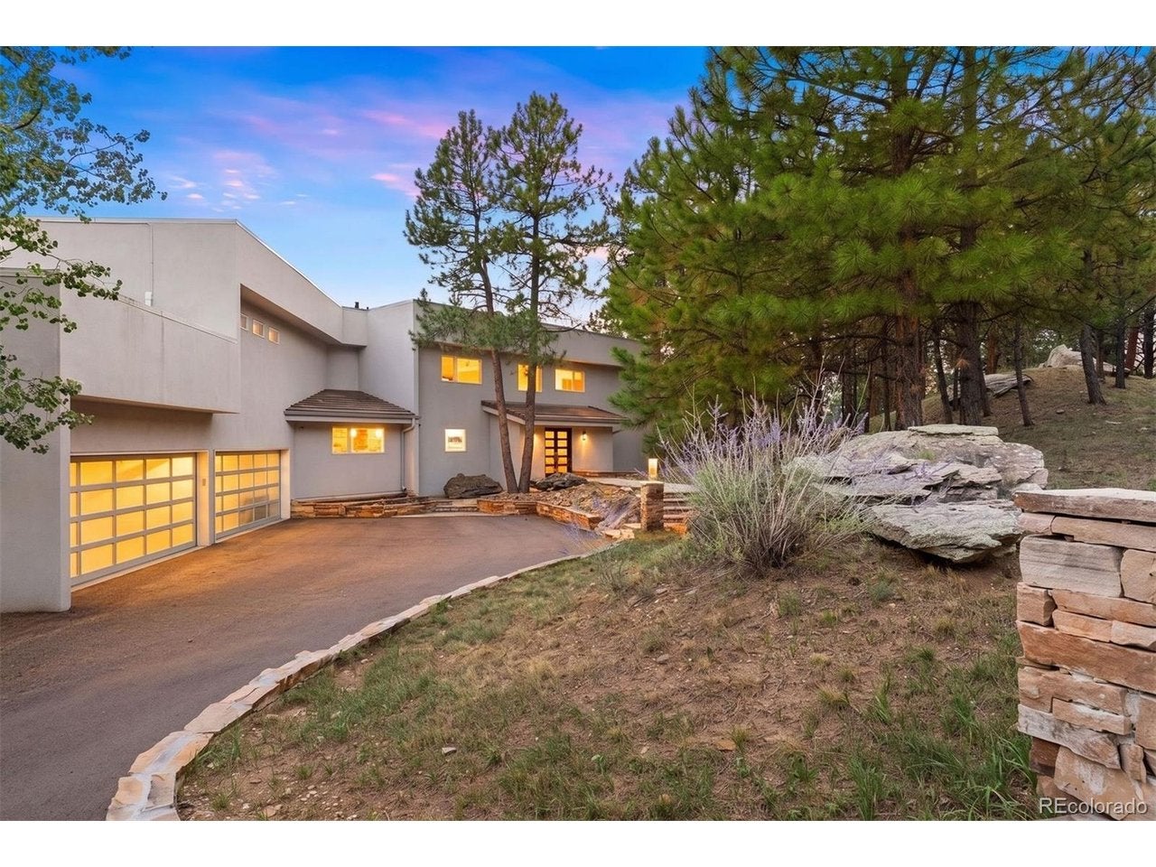 1992 Columbine Ct — photo