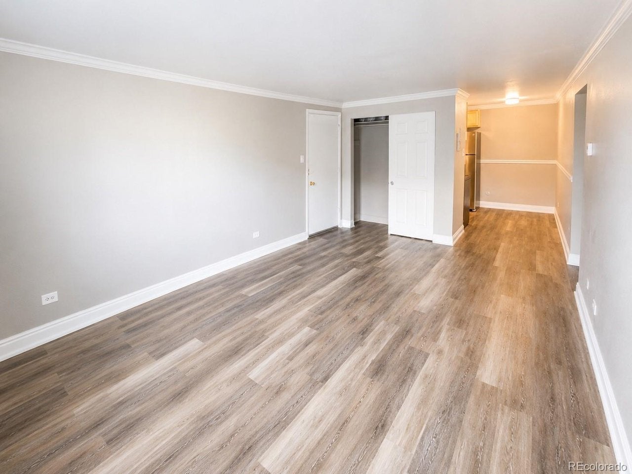 1390 Emerson St 107 — photo