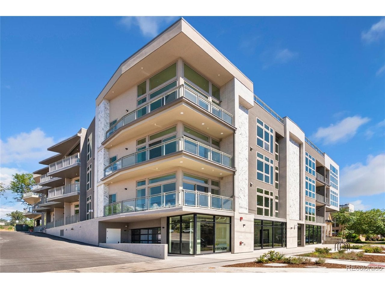 1643 Boulder St 207 — photo