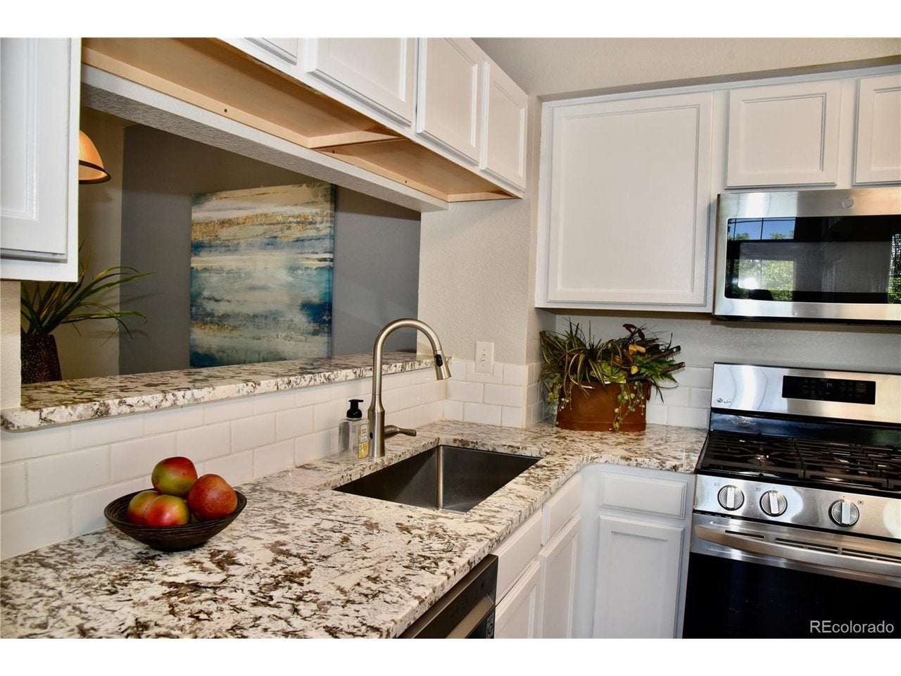 13291 Holly St C — photo