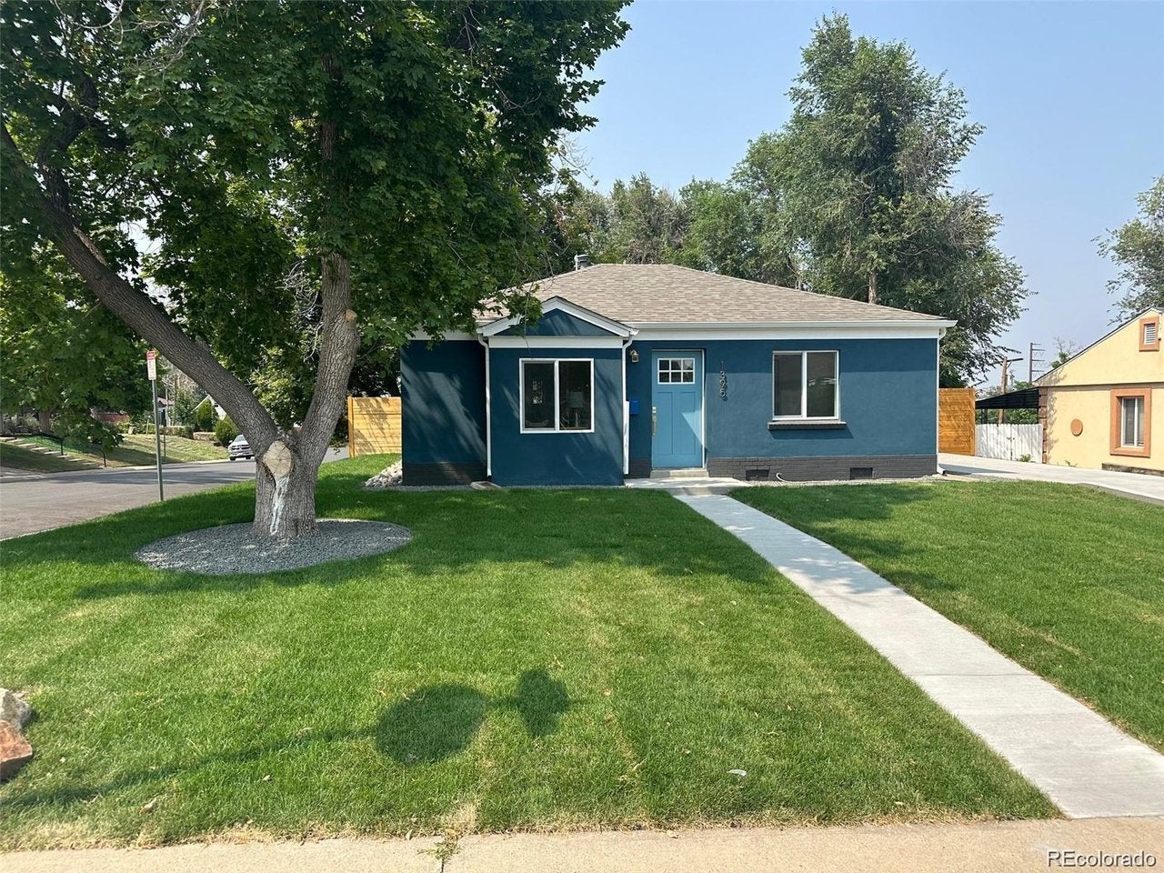 1395 W Custer Pl — photo