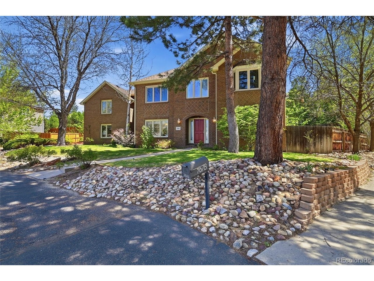 7680 E Arizona Dr — photo