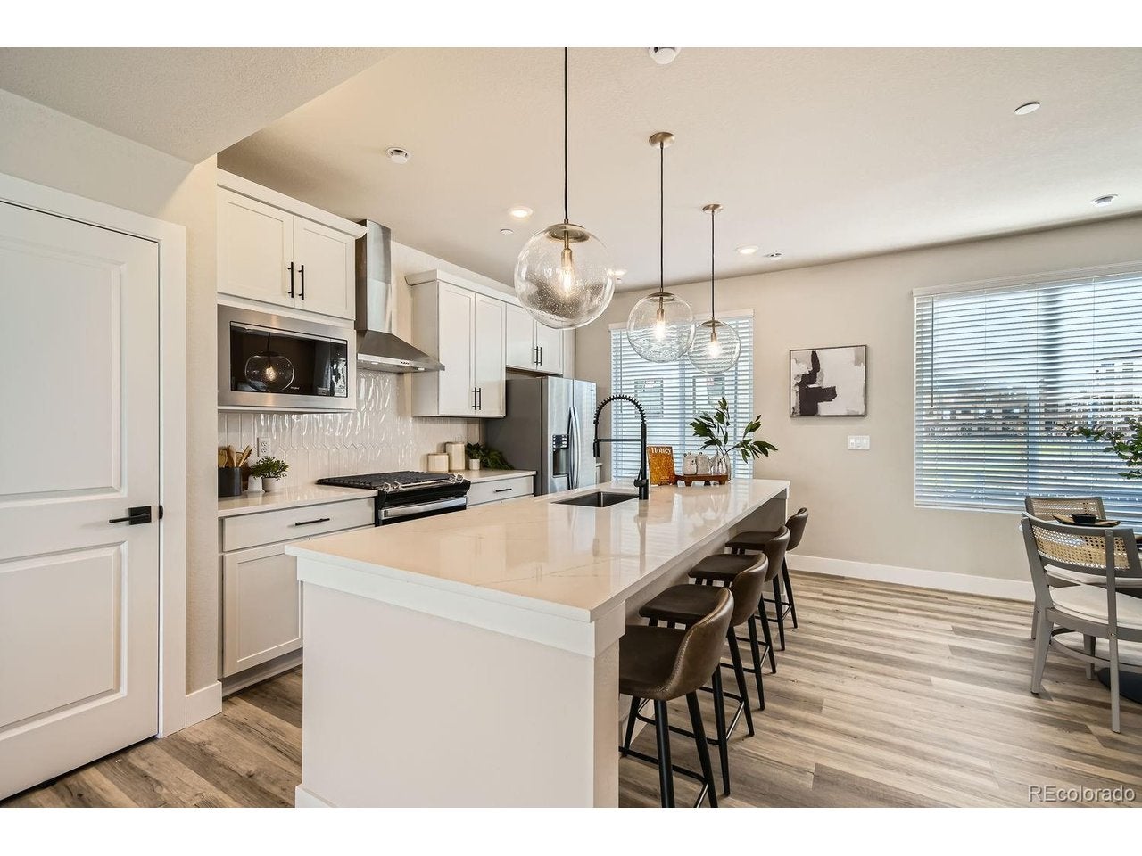 1618 Park Pl — photo