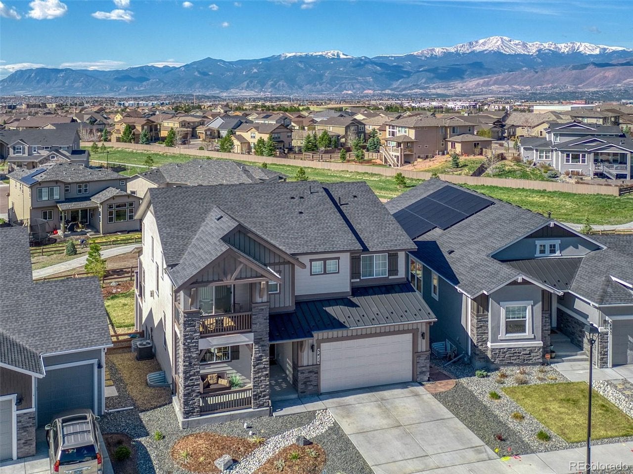 5415 Gansevoort Dr — photo