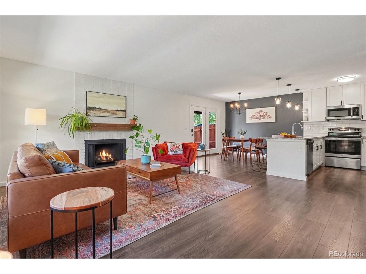 15176 E Jefferson Pl — photo