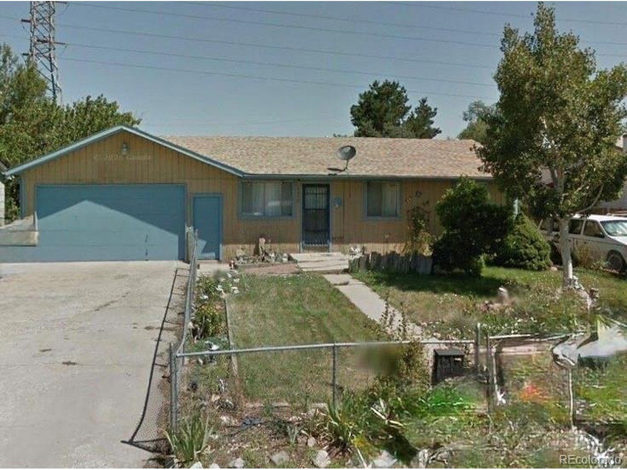 6570 Ash Ct — photo