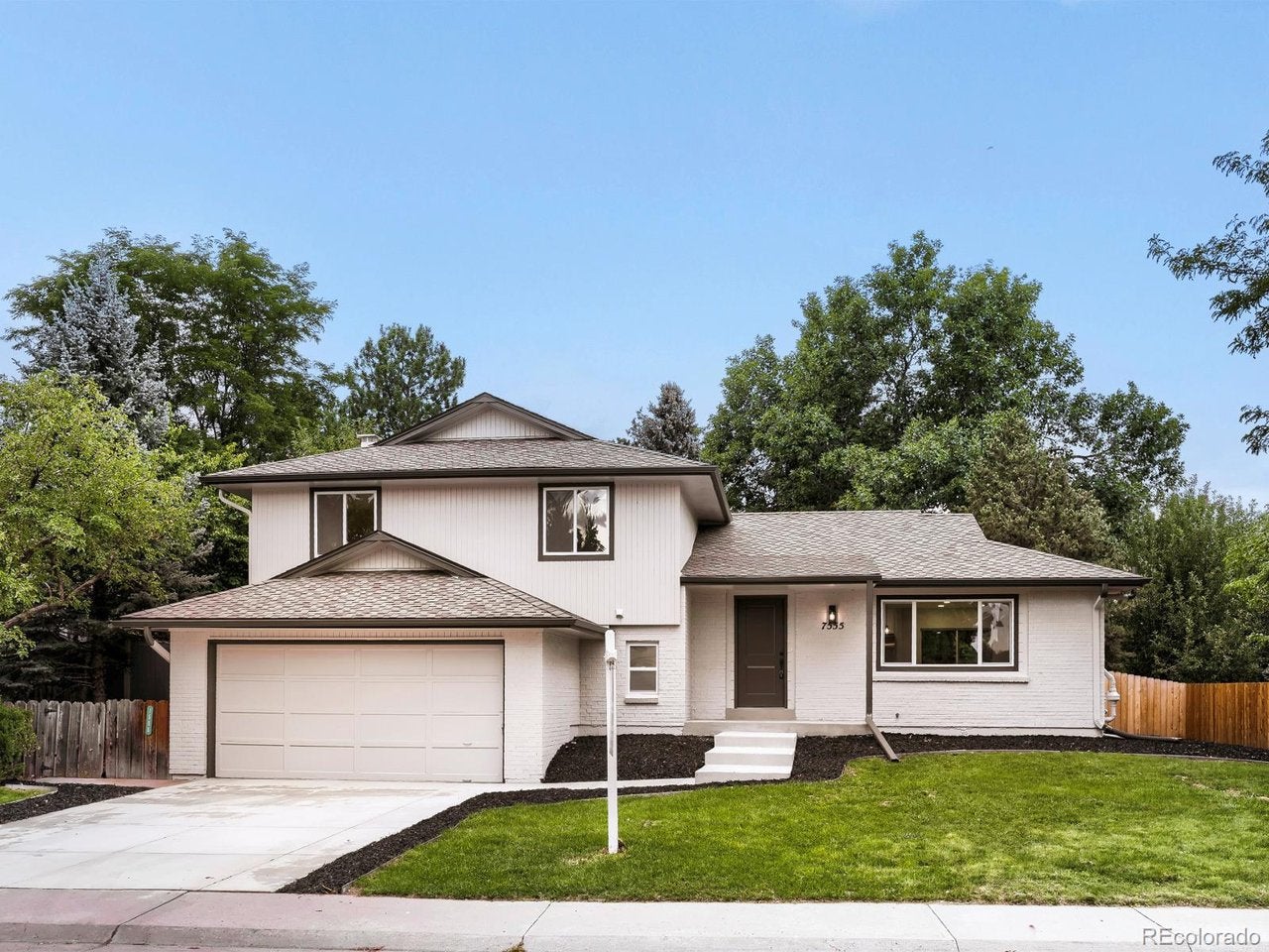 7555 S Madison Cir — photo