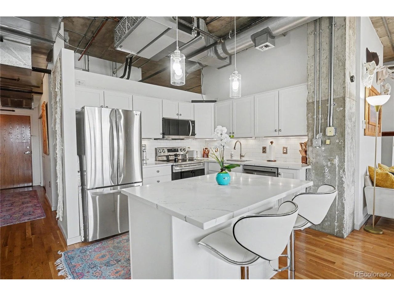 2020 Arapahoe St 870 — photo