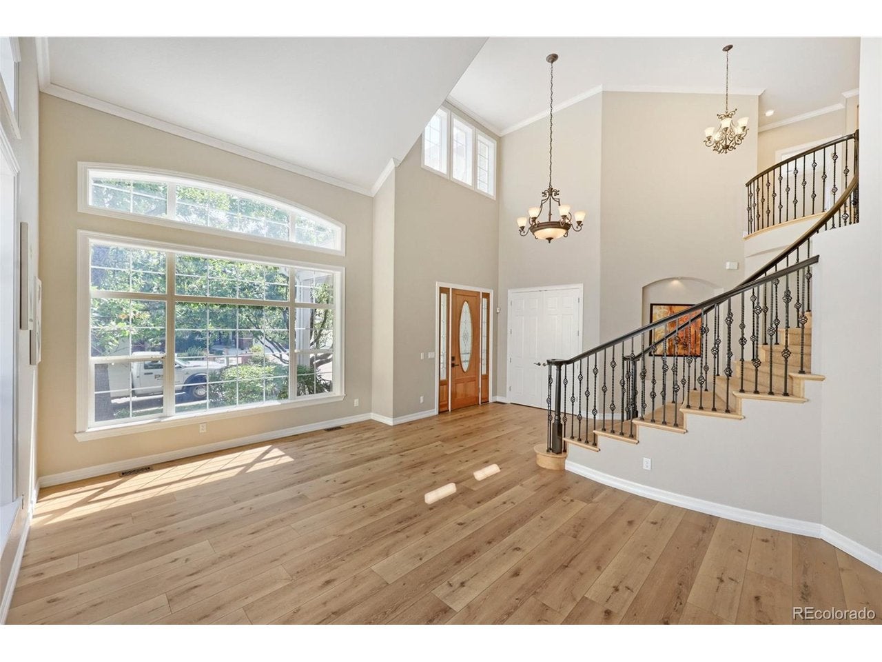 9969 Longview Dr — photo