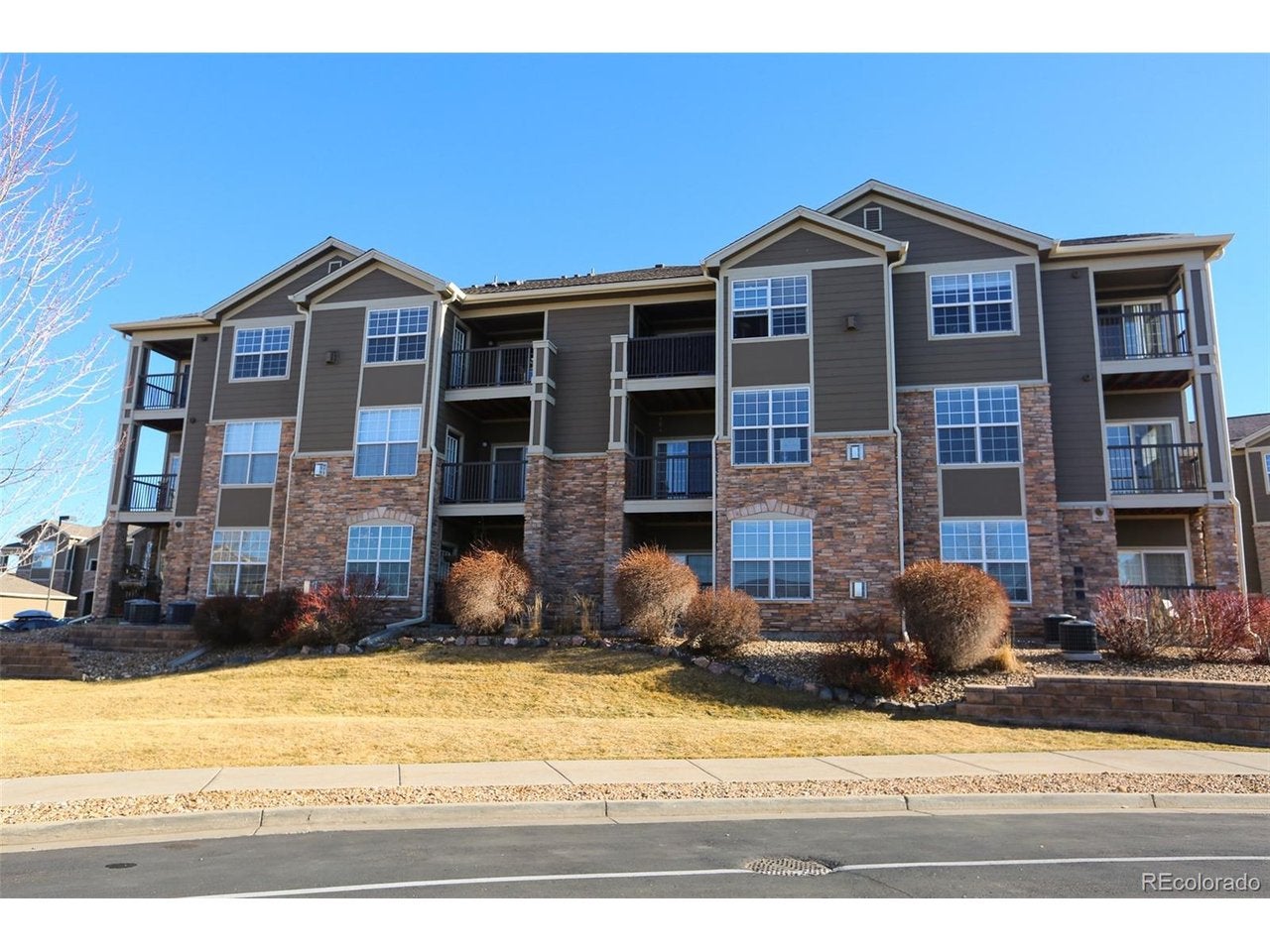 2800 Blue Sky Cir 2-305 — photo