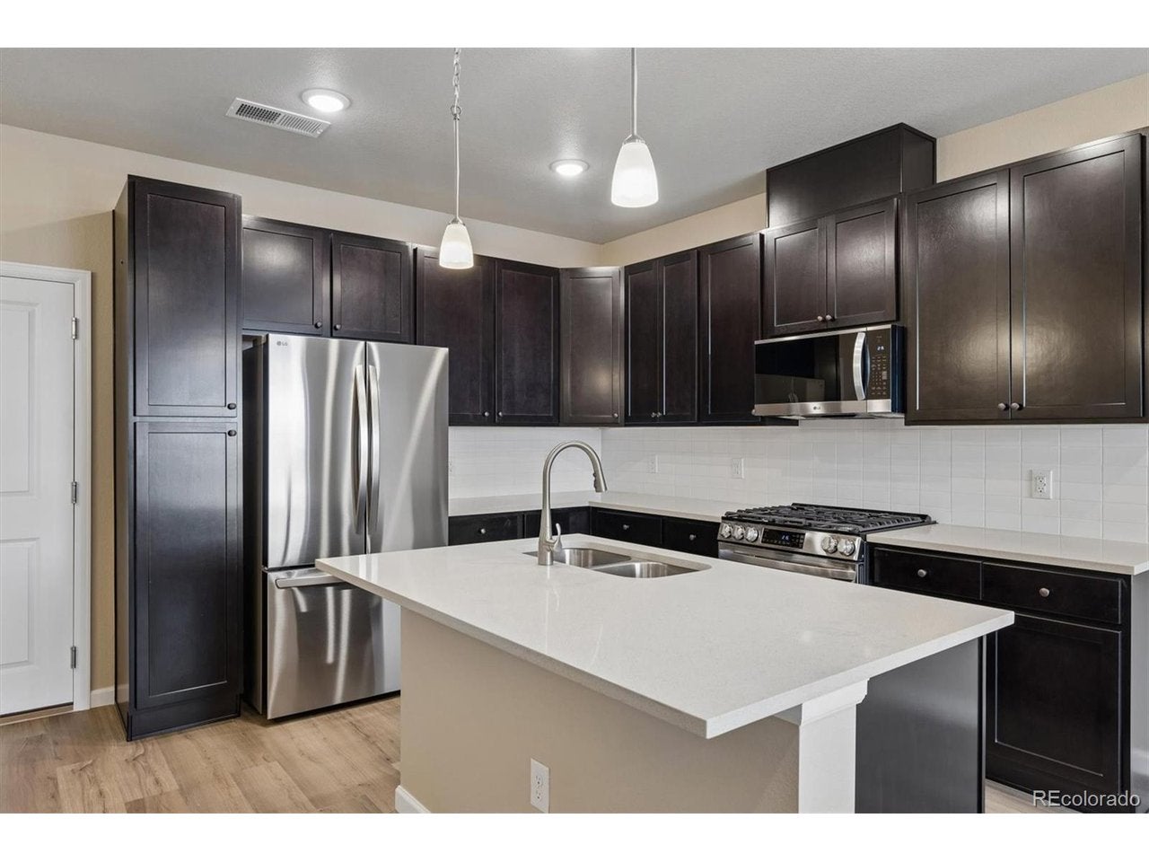 6710 Merseyside Ln — photo
