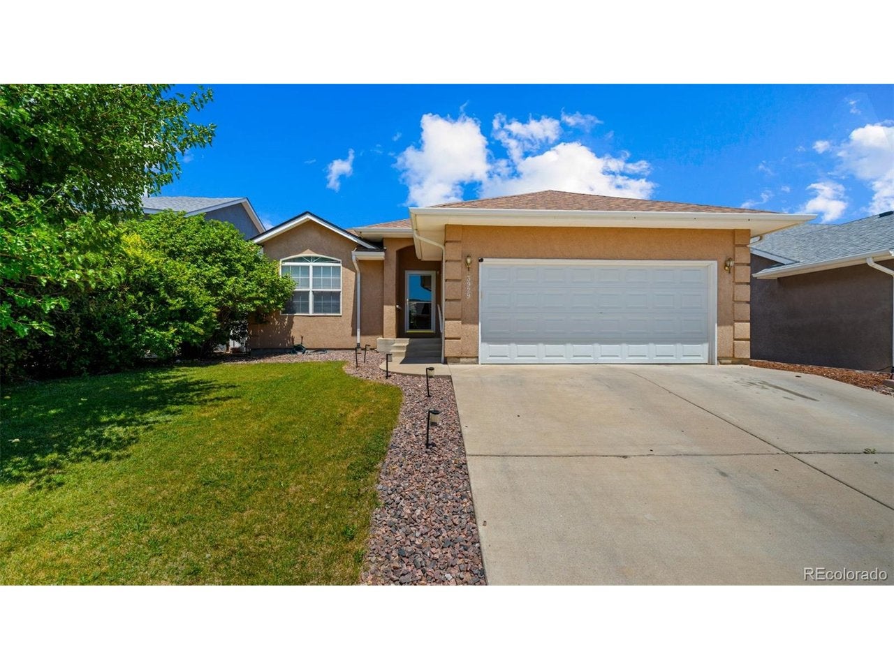 3929 Pronghorn Ln — photo