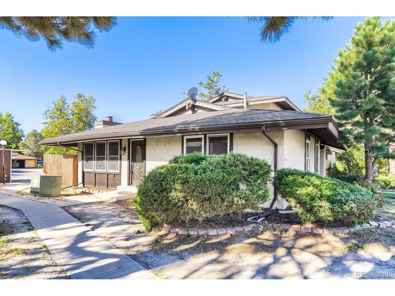 15140 E Hampden Cir — photo