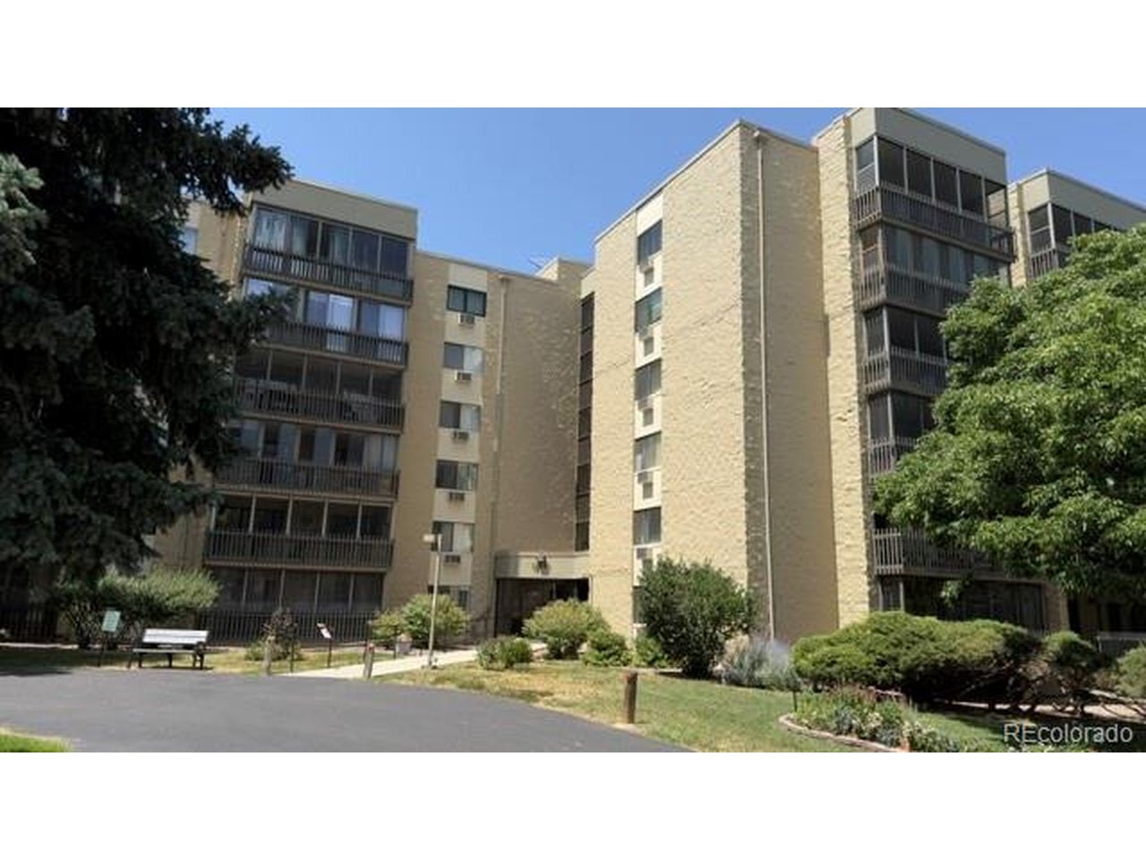 13661 E Marina Dr 204 — photo