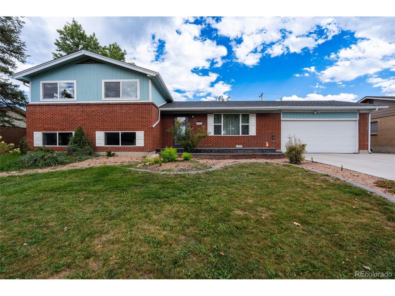 10642 Brewer Dr — photo