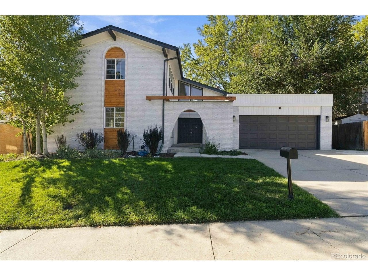 7452 E Jarvis Pl — photo