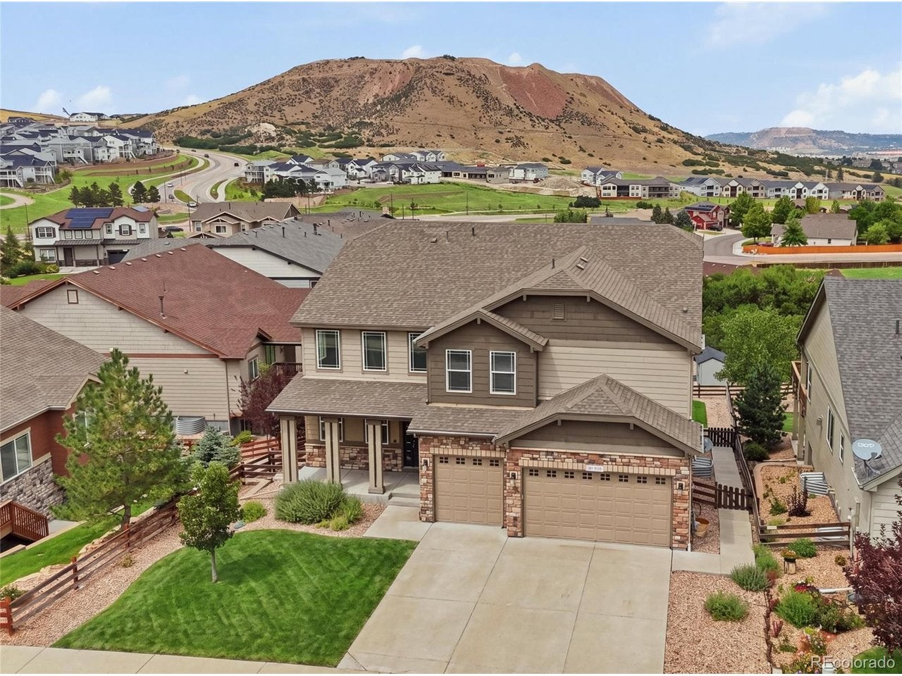 2109 Wood Thrush Way — photo