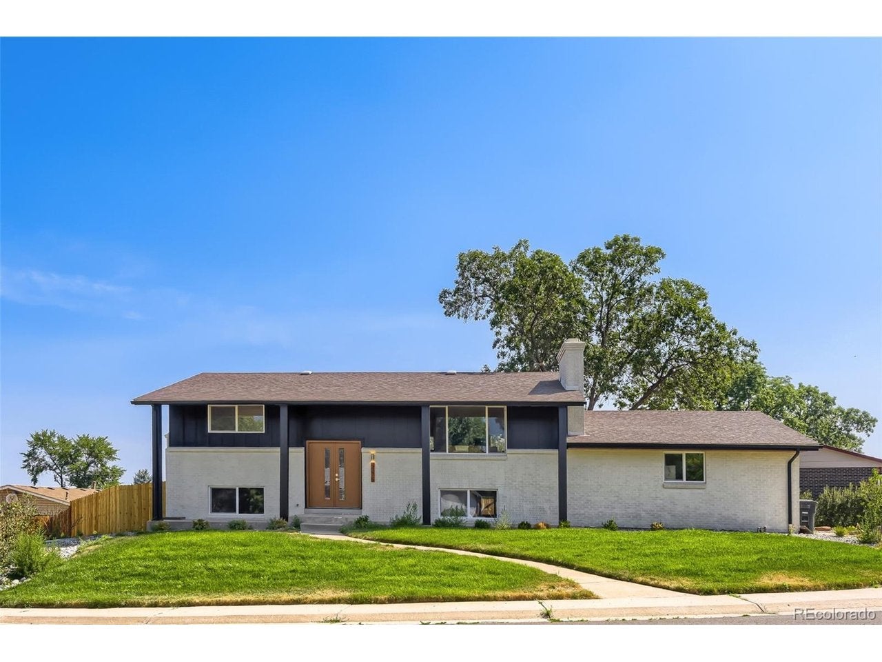 4375 W Rutgers Pl — photo