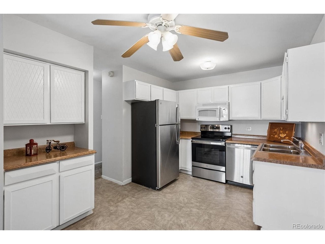 700 S Alton Way 6D — photo