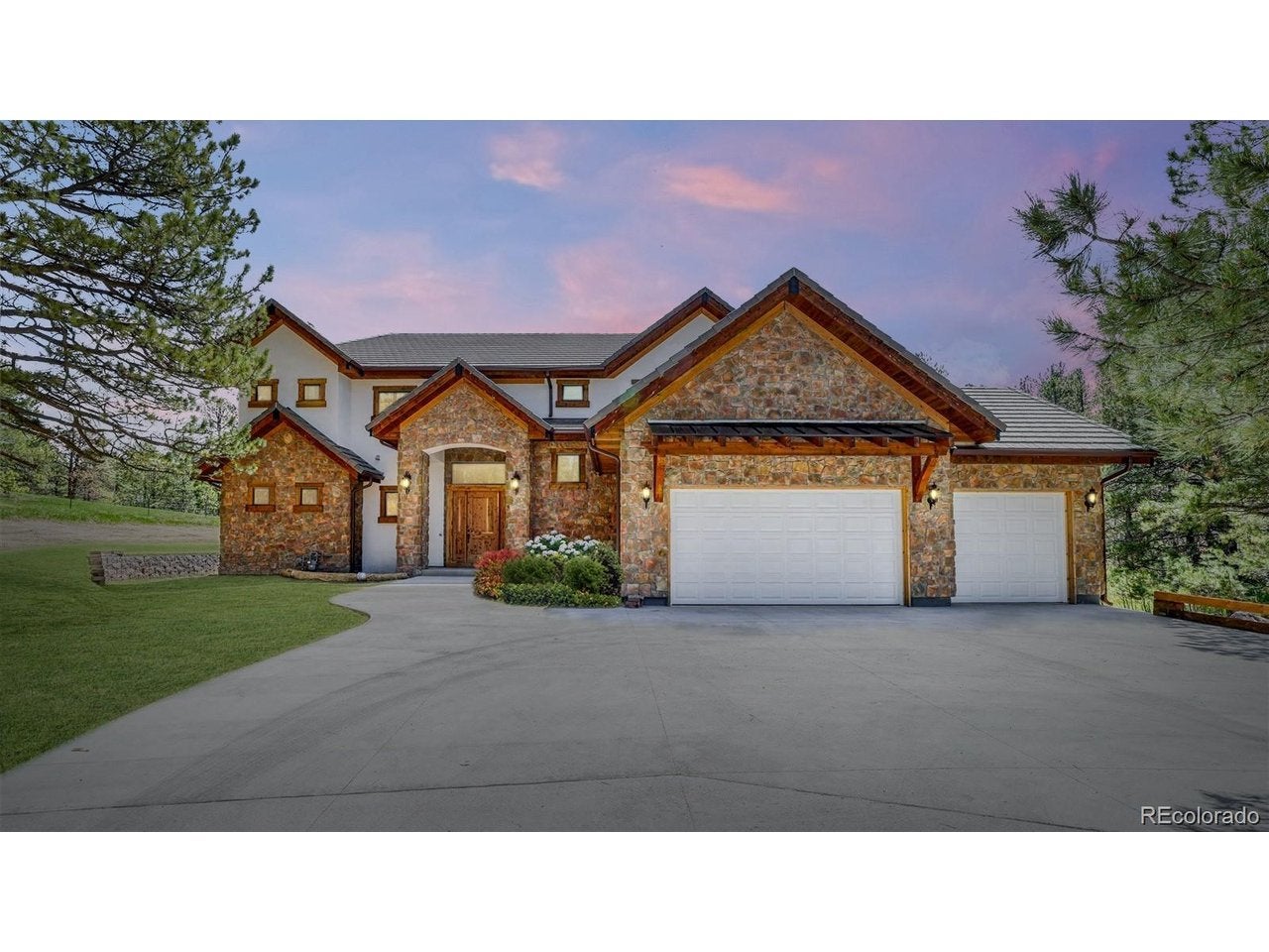 11790 Huckleberry Dr — photo