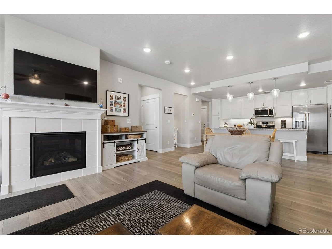 3425 Triano Creek Dr 104 — photo