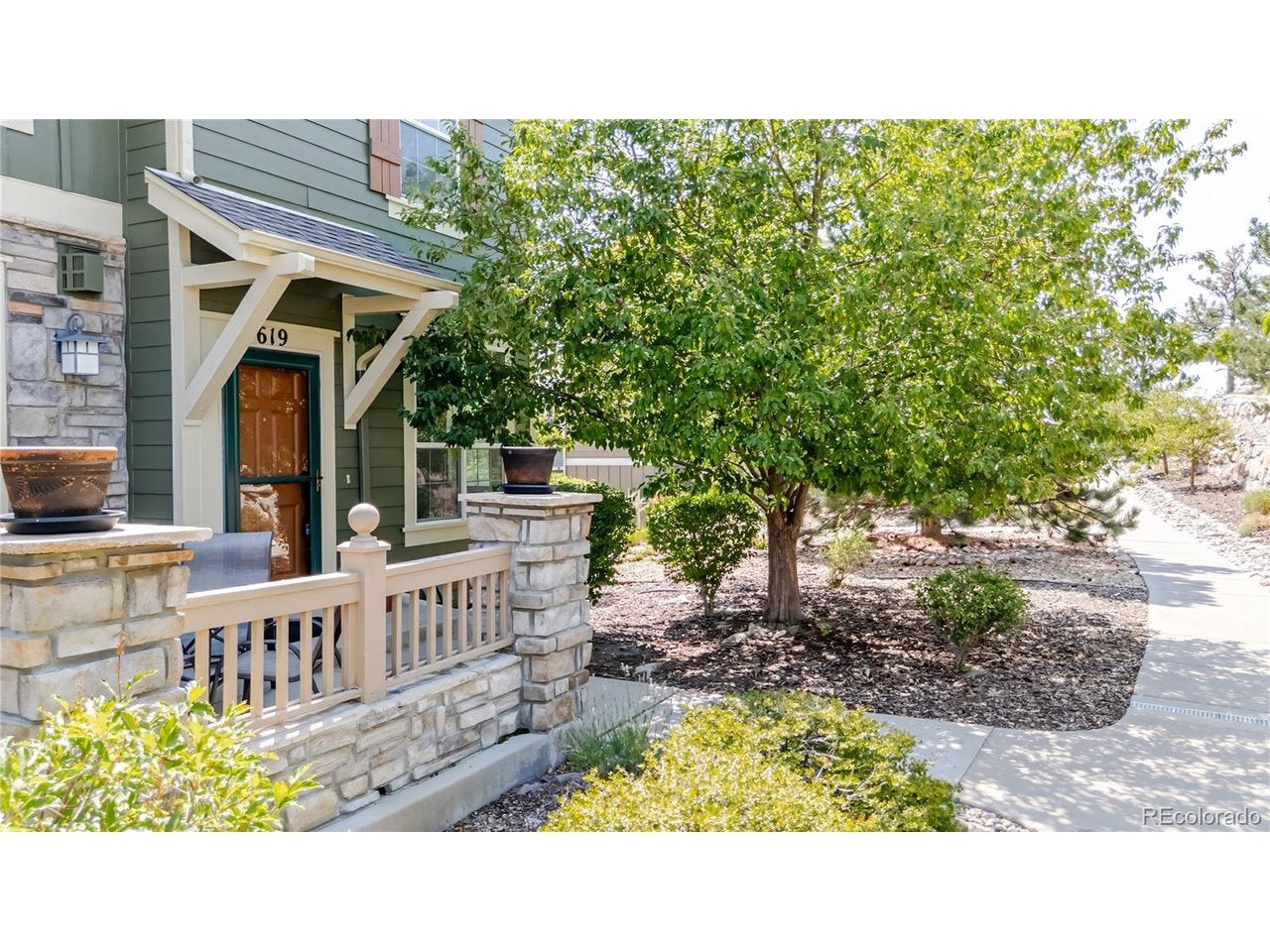 619 Hanging Rock Pl — photo