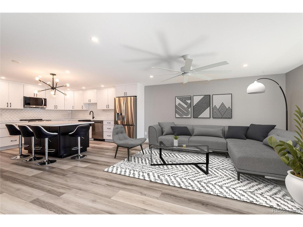 13991 E Marina Dr 241-105 — photo