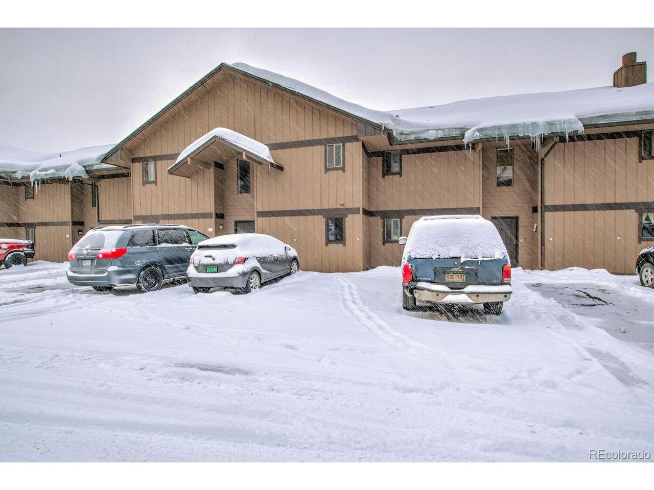 1133 Straight Creek Dr J-108 — photo