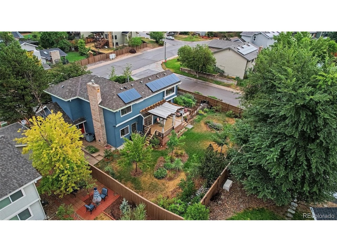 454 Old Stone Dr — photo