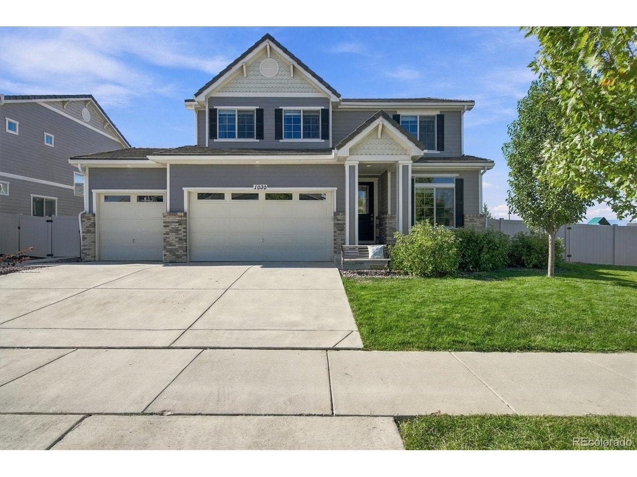 1030 Arrowhead Ct — photo