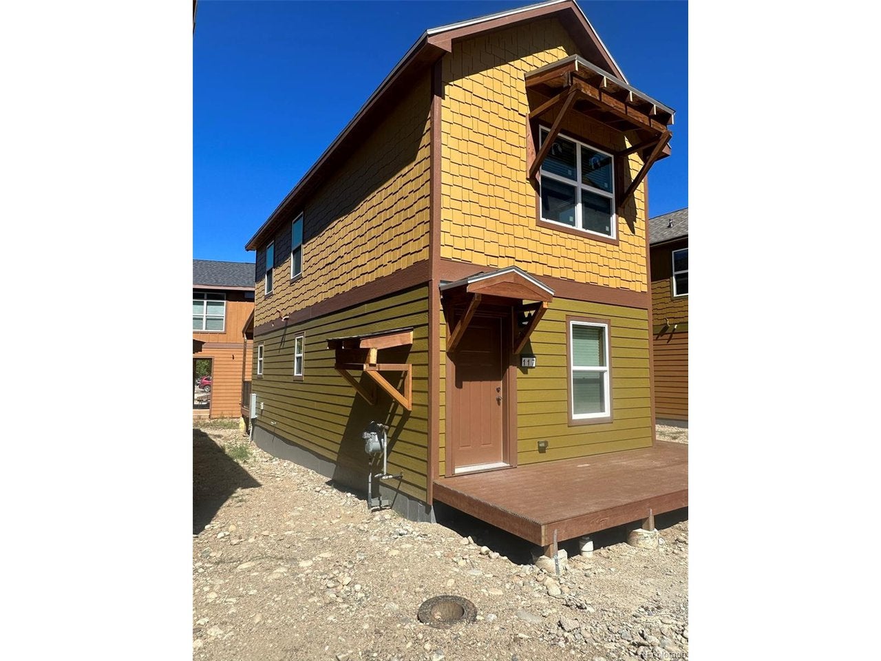 117 Edgewater Cir — photo