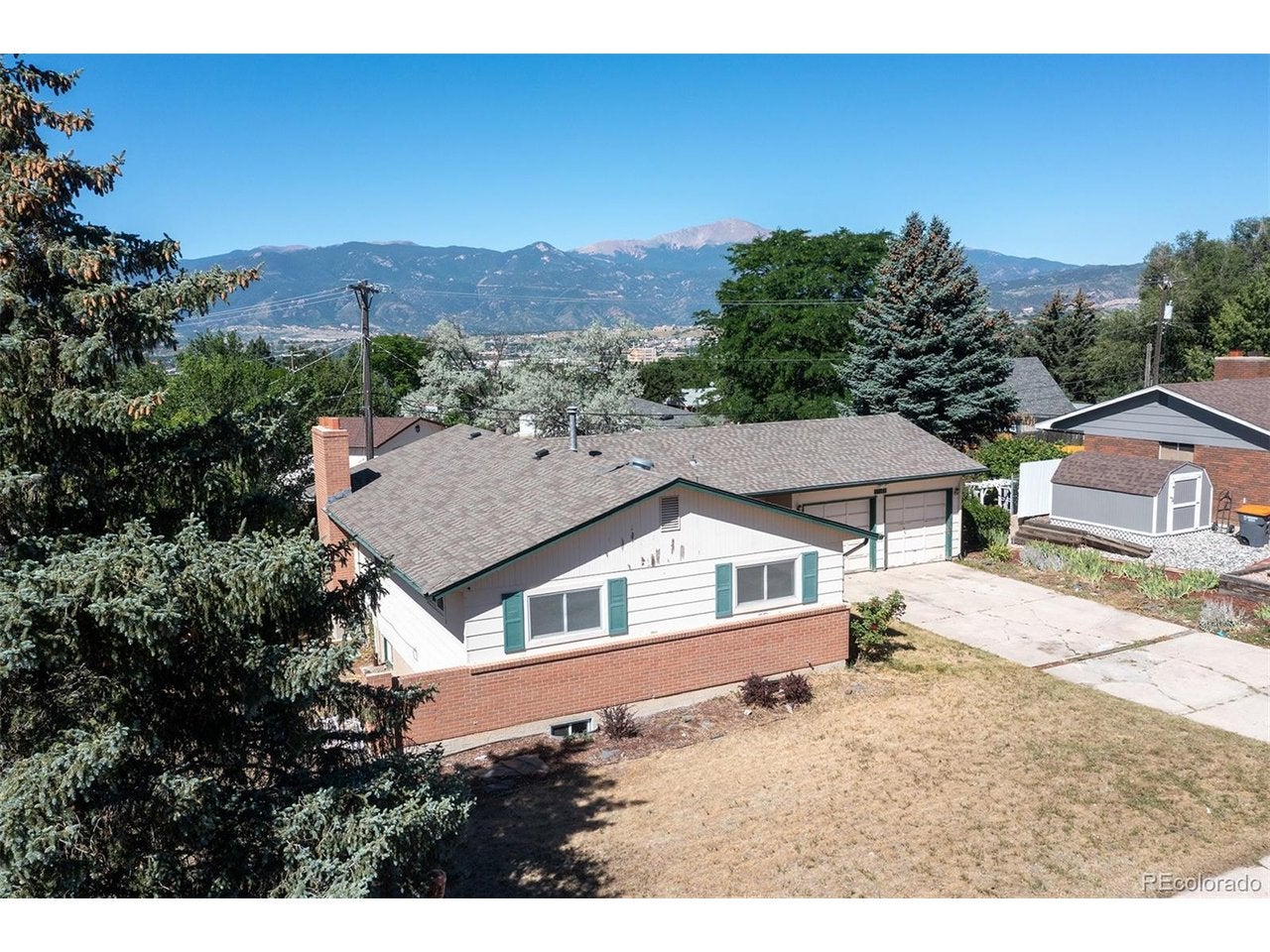 1443 Acacia Dr — photo
