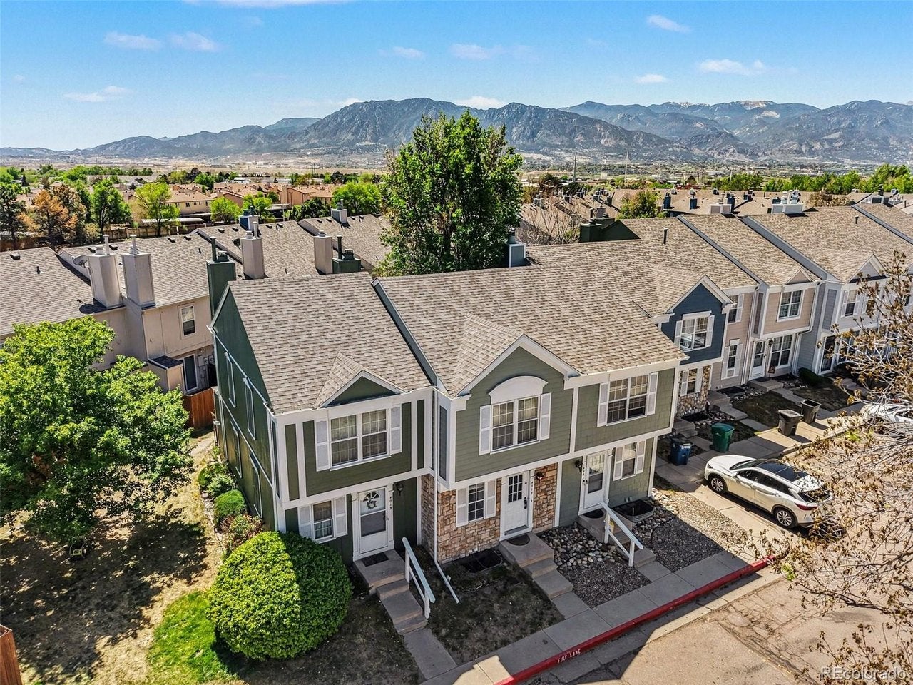 4019 Charleston Dr — photo