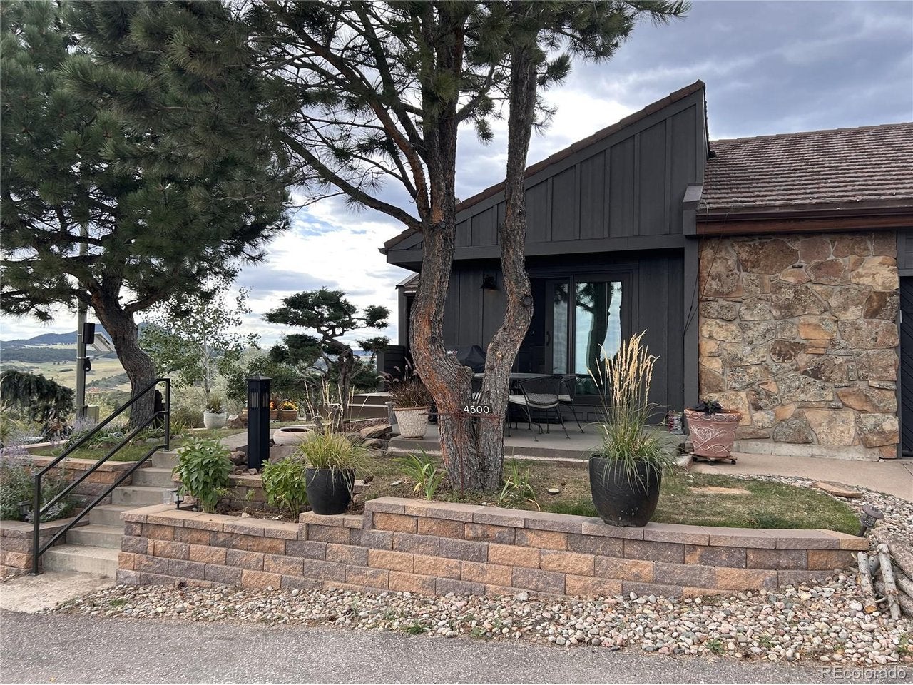 4500 Sentinel Rock — photo