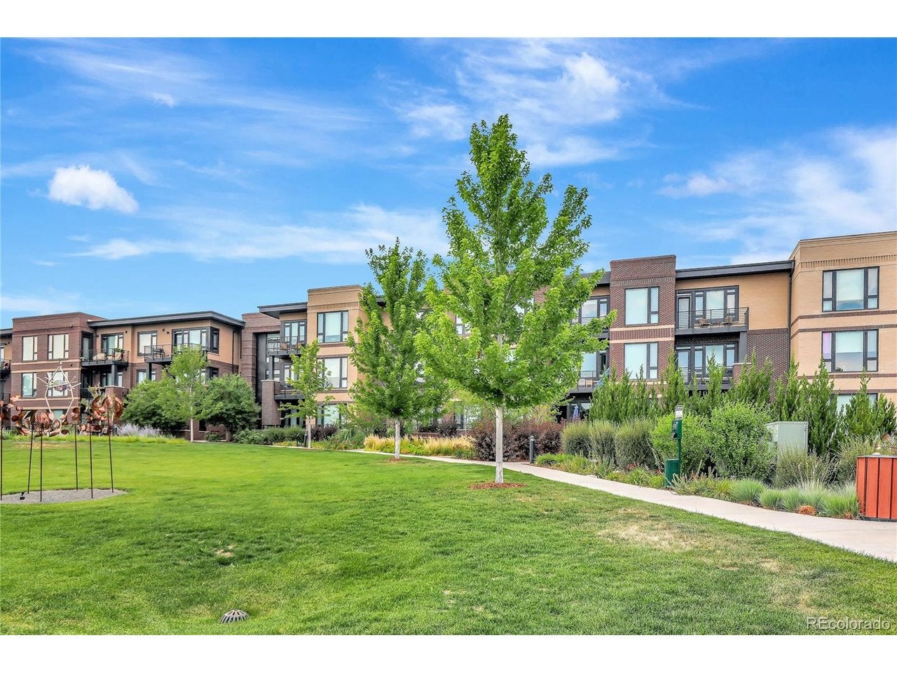 6618 E Lowry Blvd 210 — photo
