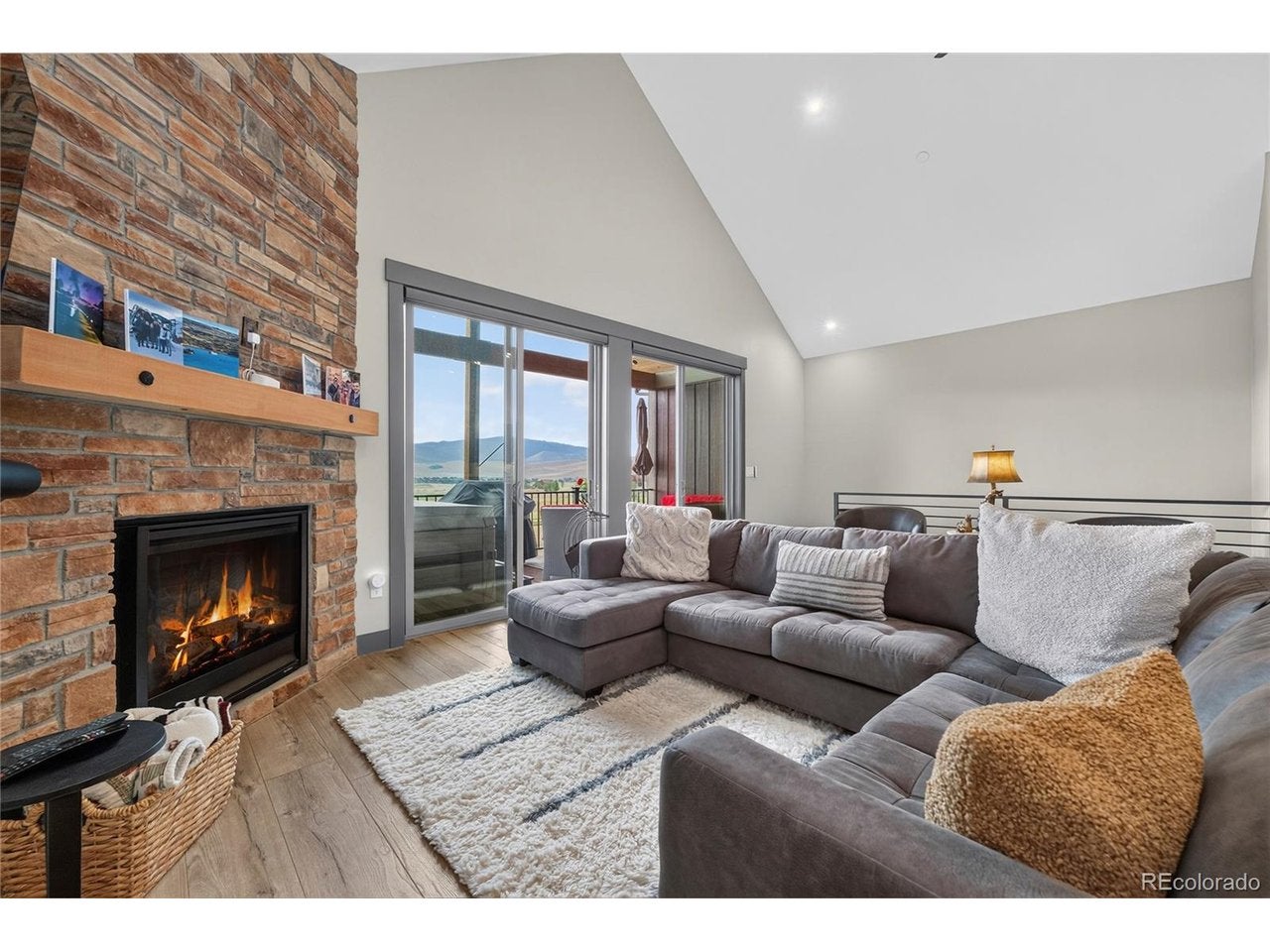 154 Eagle Ridge Dr — photo