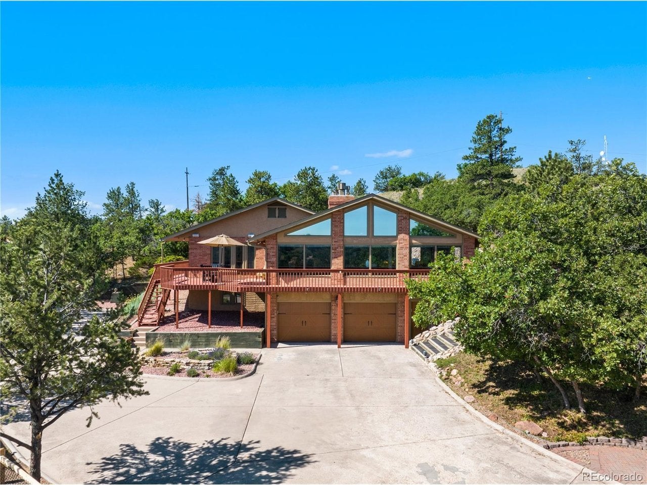 8020 Westwood Rd — photo