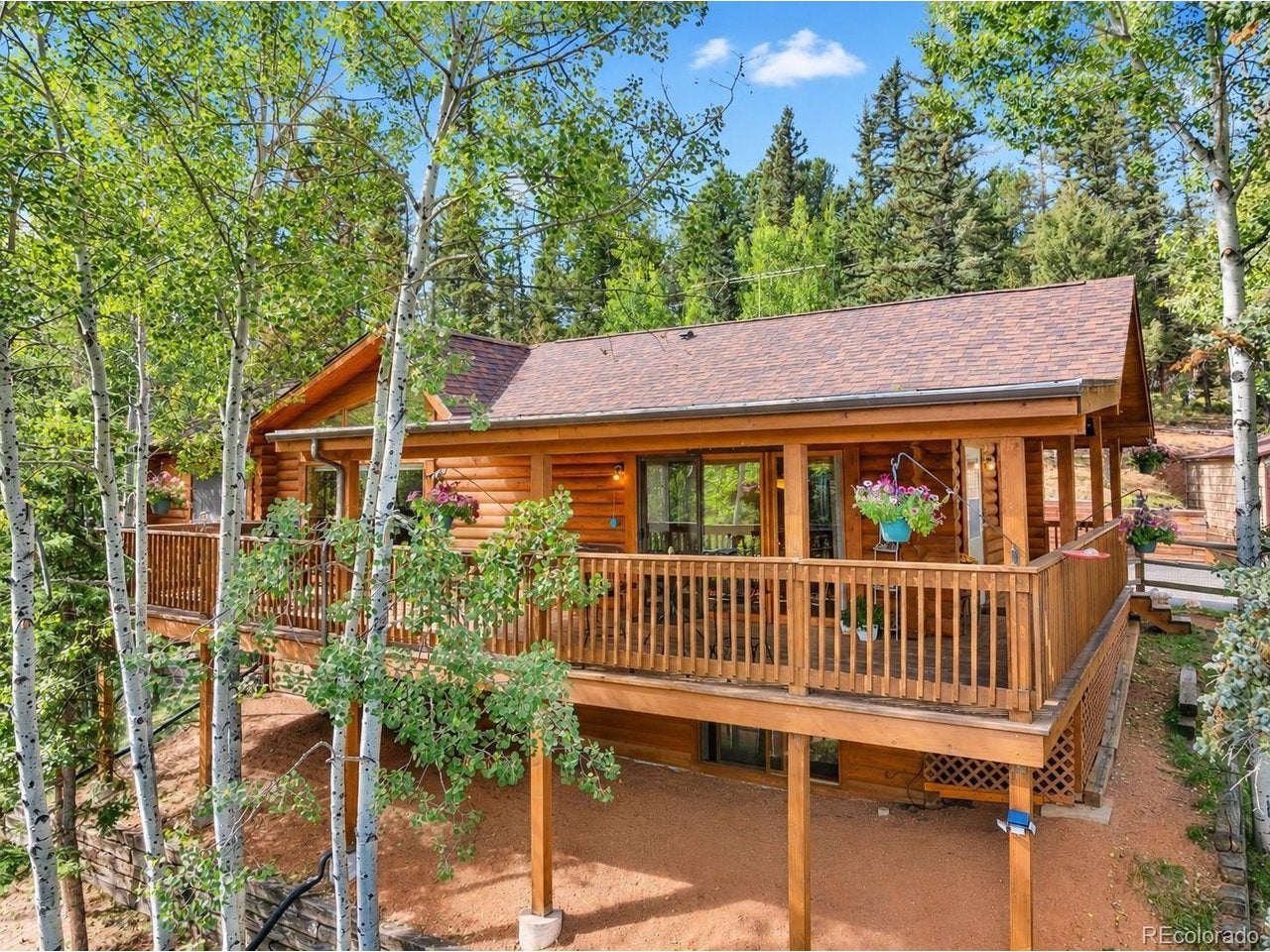 1369 Spring Valley Dr — photo