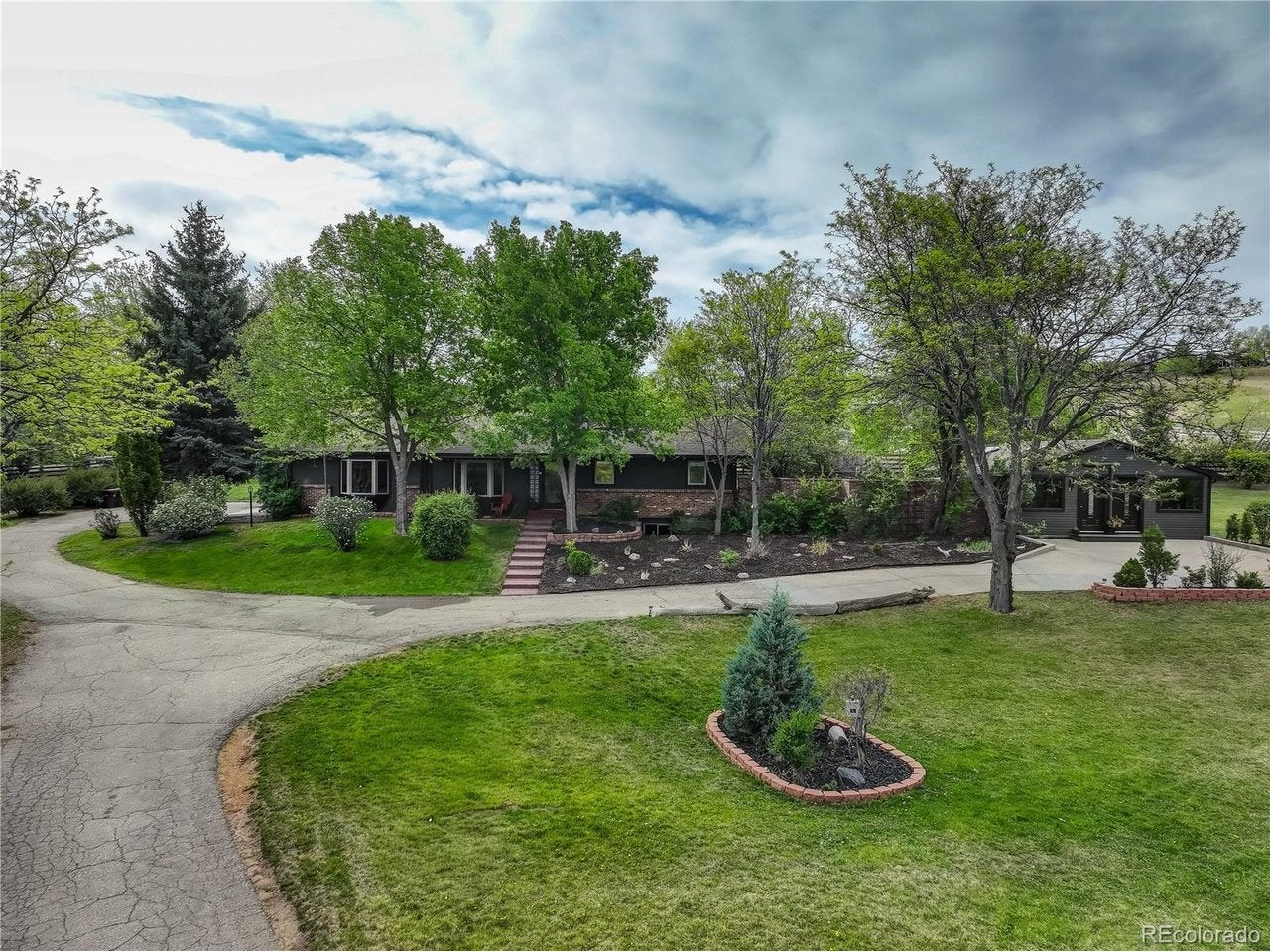 141 Ponderosa Dr — photo