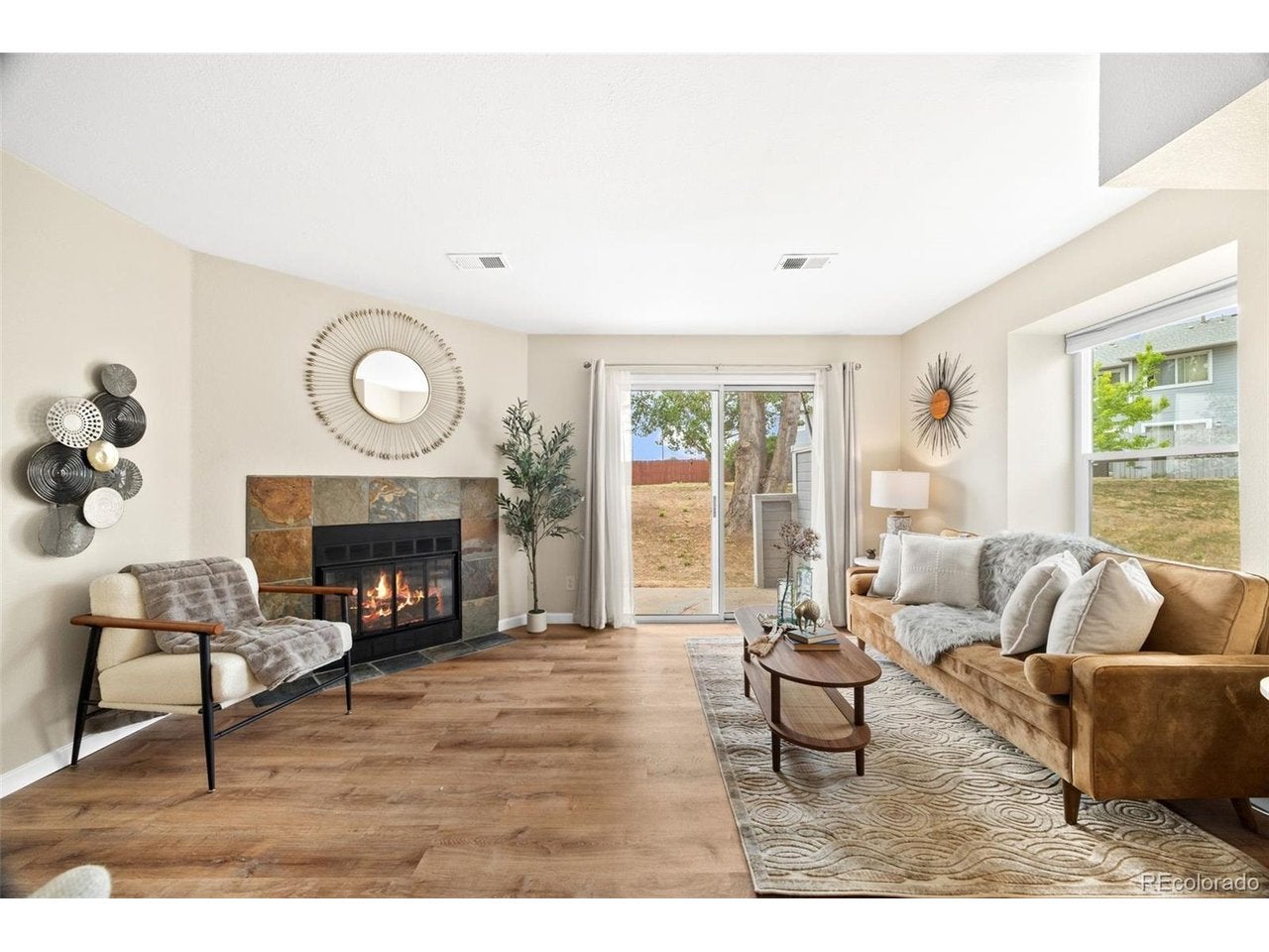 9433 Lou Dr — photo