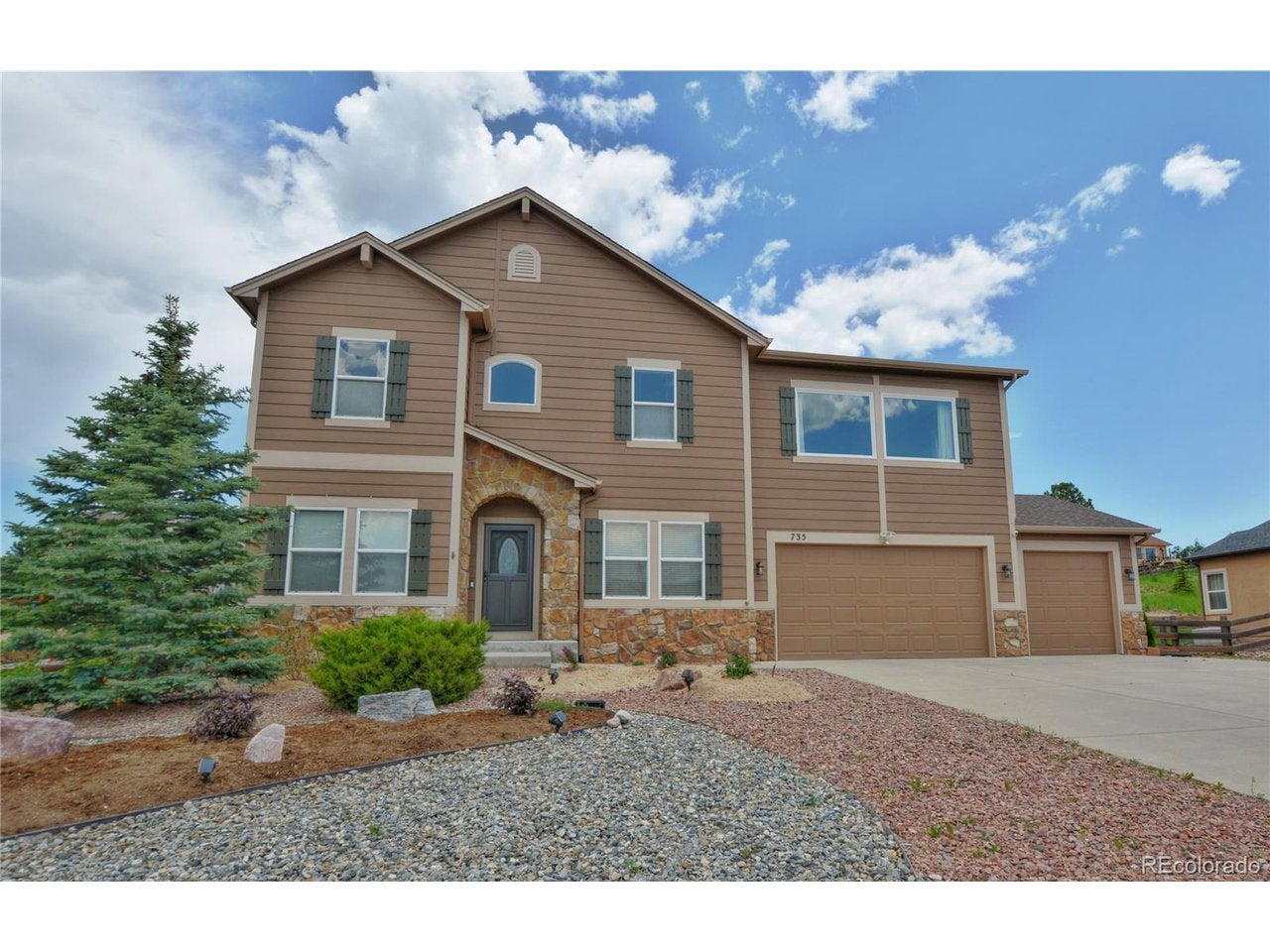735 Woodmoor Acres Dr — photo